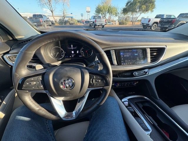 Used 2023 Buick Enclave Avenir w/ Avenir Technology Package FWD image 17