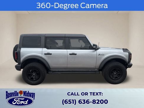 Used 2023 Ford Bronco Wildtrak image 11