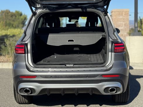 Certified 2025 Mercedes-Benz GLB 35 AMG 4MATIC image 10