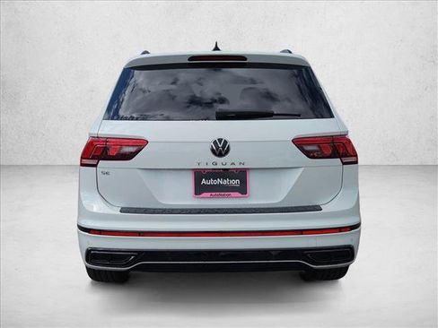 Used 2023 Volkswagen Tiguan SE R-Line image 7
