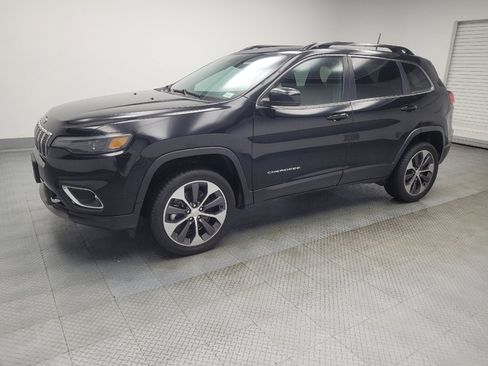 Used 2022 Jeep Cherokee Limited w/ Elite Package image 2