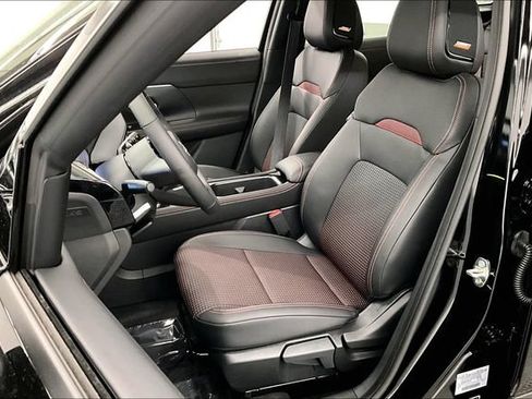 New 2026 Nissan Kicks SR w/ SR Premium Package AWD/4WD image 9