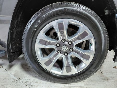 Certified 2022 RAM 1500 Big Horn image 9