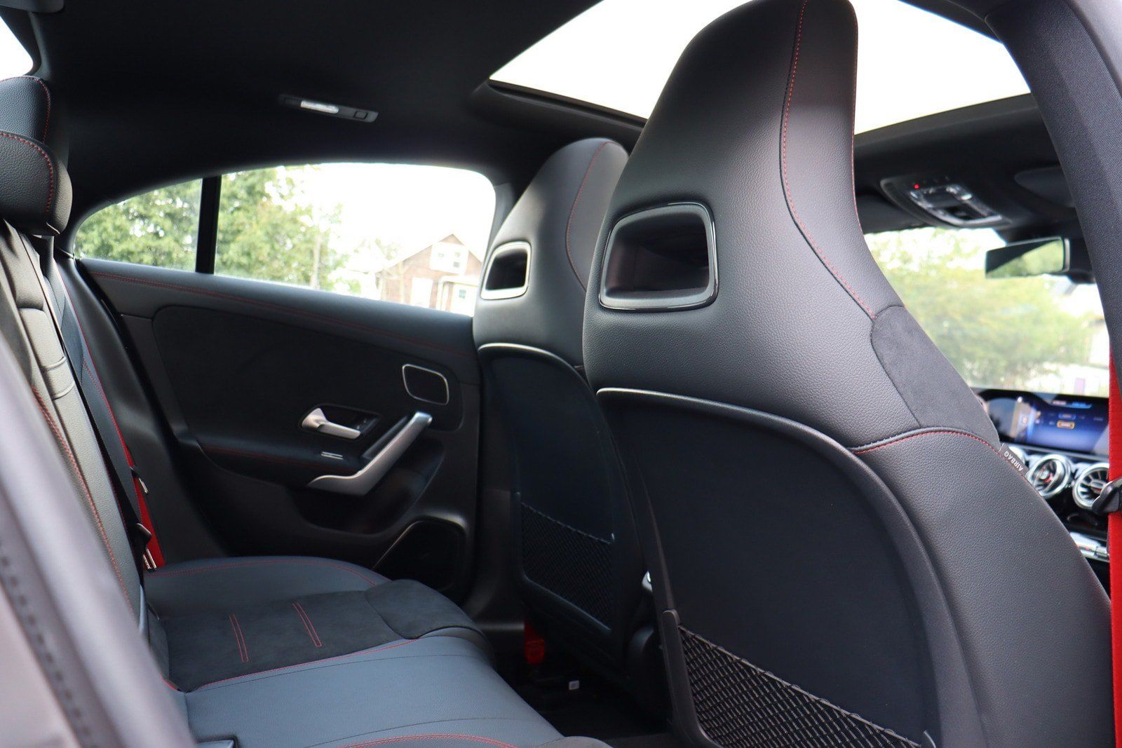 Used 2025 Mercedes-Benz CLA 35 AMG 4MATIC image 16