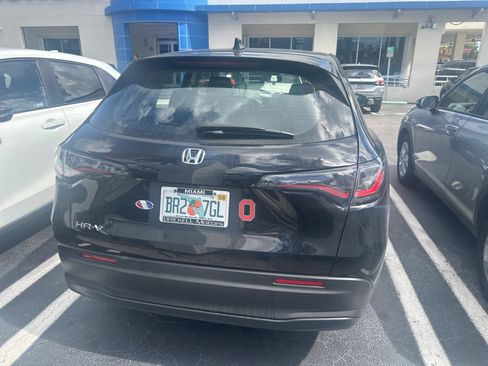 Used 2024 Honda HR-V LX image 5