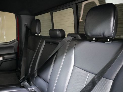 Used 2022 Ford F250 Lariat image 13