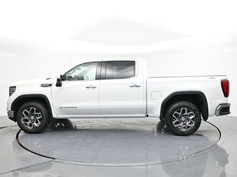 New 2026 GMC Sierra 1500 SLT w/ SLT Convenience Package image 3