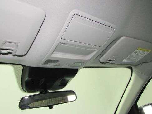 New 2025 Ford Maverick XLT w/ XLT Luxury Package image 22