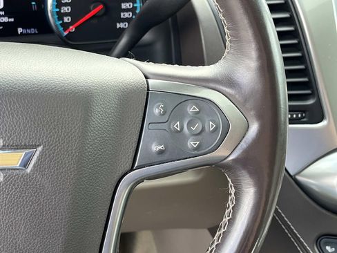 Used 2017 Chevrolet Suburban Premier AWD/4WD image 34