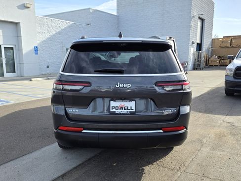 Certified 2024 Jeep Grand Cherokee L Limited w/ Luxury Tech Group II image 4