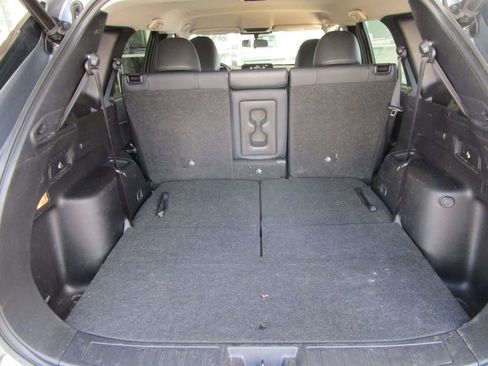 Used 2024 Mitsubishi Outlander SE image 13