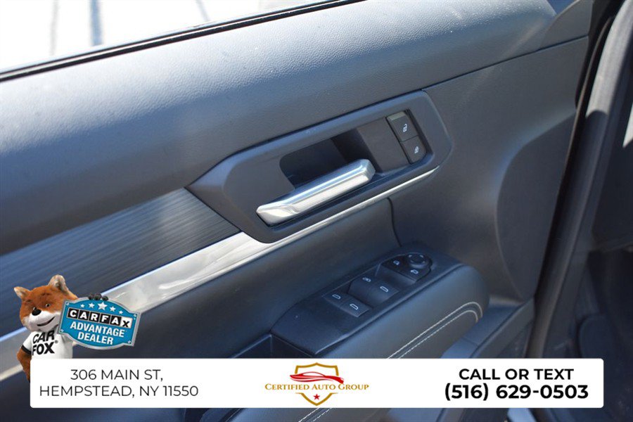Used 2025 GMC Terrain Elevation AWD/4WD image 11