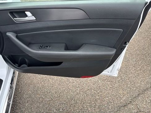 Used 2016 Hyundai Sonata Sport w/ Option Group 02 image 20