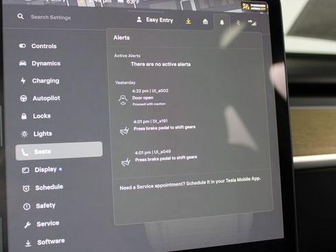 Used 2023 Tesla Model Y Long Range image 20