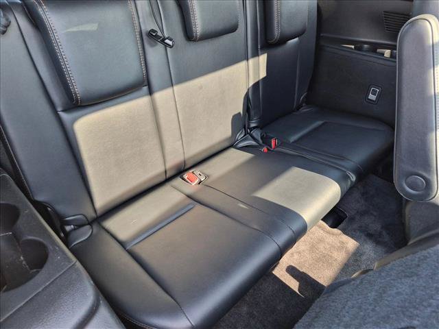 Used 2017 Toyota Highlander Limited Platinum AWD/4WD image 19