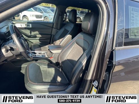 Used 2023 Ford Explorer ST-Line w/ Class IV Trailer Tow Package image 12