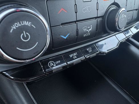 Used 2024 Dodge Durango GT AWD/4WD image 22