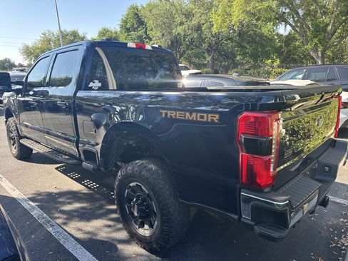 Used 2023 Ford F250 Lariat w/ Lariat Ultimate Package image 3