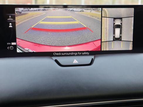 Certified 2025 MAZDA CX-70 3.3 Turbo w/ Premium Plus Pkg image 13