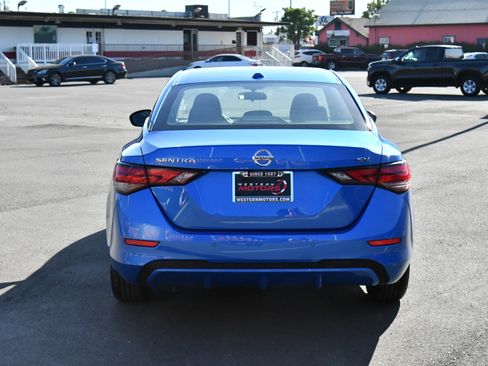 Used 2021 Nissan Sentra SV image 7