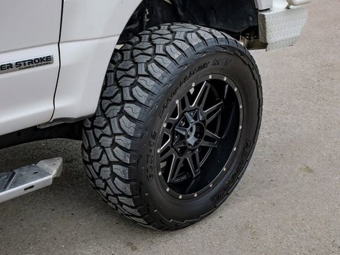 Used 2017 Ford F350 Lariat w/ Lariat Ultimate Package image 61