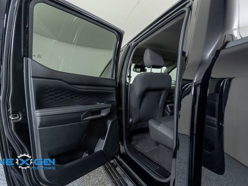 Used 2024 Ford Ranger XLT w/ FX4 Off-Road Package image 23