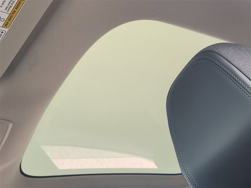 New 2026 Nissan Leaf Platinum+ image 19