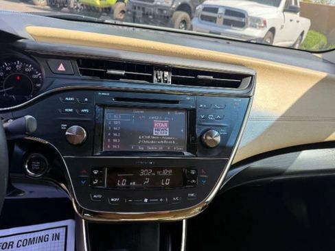Used 2016 Toyota Avalon Touring FWD image 14