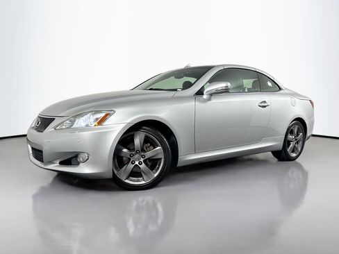 Used 2010 Lexus IS 250C image 1
