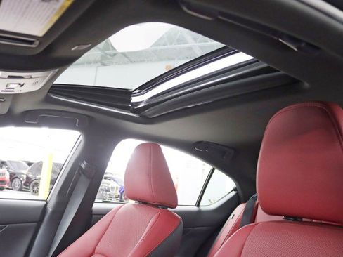 Used 2025 Lexus IS 350 F Sport w/ Navigation Package image 29