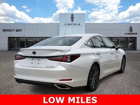 Used 2023 Lexus ES 350 w/ Premium Package image 5