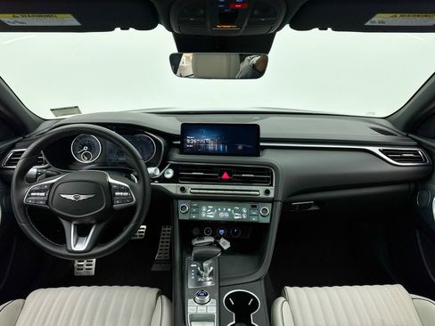 Used 2025 Genesis G70 3.3T Advanced image 22