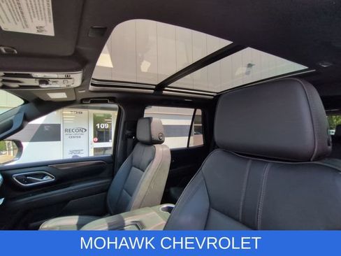 Used 2024 Chevrolet Tahoe RST w/ Luxury Package AWD/4WD image 19