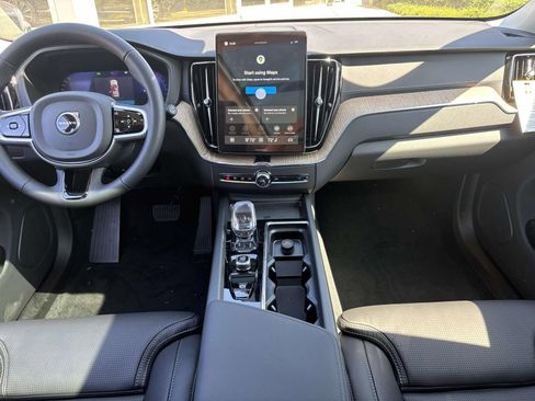 New 2026 Volvo XC60 B5 Ultra w/ Protection Package Premier image 28