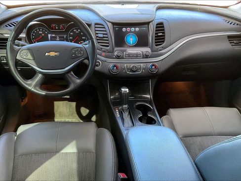 Used 2018 Chevrolet Impala LT image 15