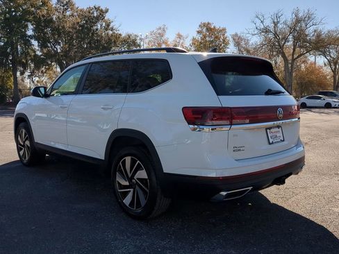 Used 2025 Volkswagen Atlas SE image 7