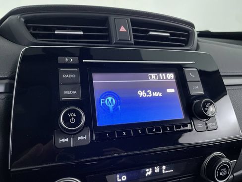 Used 2018 Honda CR-V LX image 14