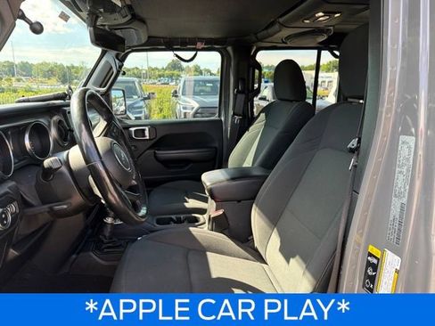 Used 2021 Jeep Gladiator Sport AWD/4WD image 6