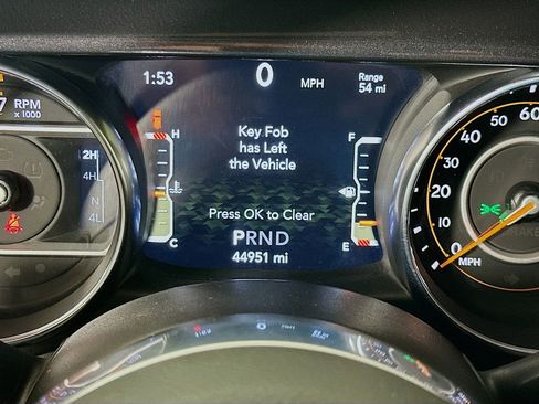 Used 2023 Jeep Wrangler Unlimited Sahara AWD/4WD image 12