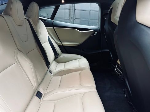 Used 2015 Tesla Model S 85D AWD/4WD image 21