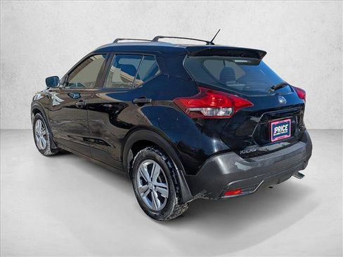 Used 2019 Nissan Kicks S w/ Exterior Package image 8