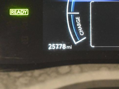 Used 2025 Toyota Camry SE FWD image 20