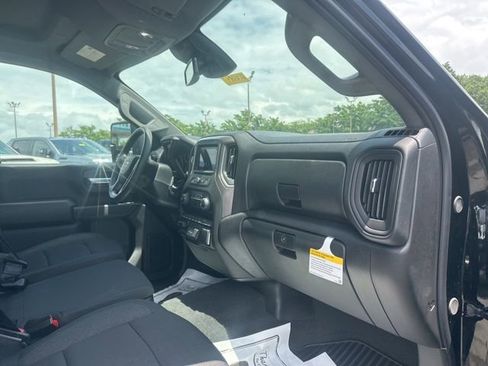 New 2026 Chevrolet Silverado 2500 Custom w/ Custom Value Package AWD/4WD image 34