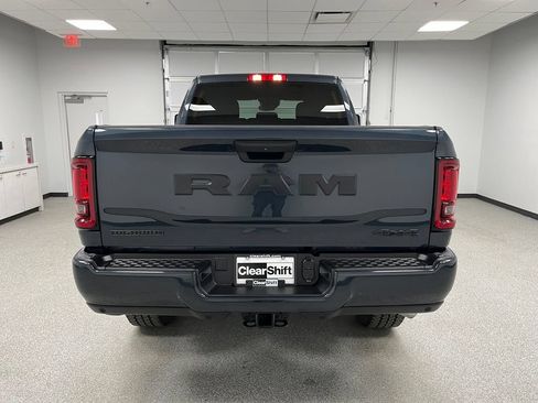 Used 2026 RAM 2500 Big Horn AWD/4WD image 9
