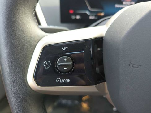 Used 2025 BMW iX xDrive50 image 22