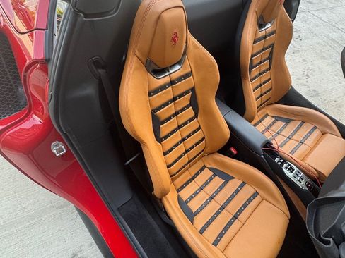 Used 2024 Ferrari 296 GTS RWD image 4
