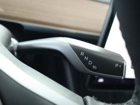 Used 2023 Tesla Model 3 Standard Range RWD image 18