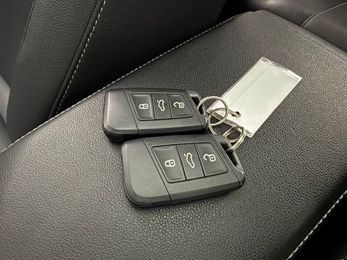 Used 2019 Volkswagen Jetta SEL FWD image 17