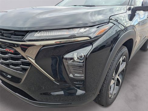 New 2026 Chevrolet Trax RS FWD image 10