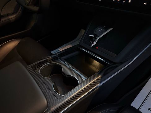 Used 2021 Tesla Model S Plaid image 21